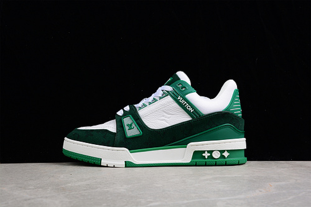 Louis Vuitton [L*V TRAINER LOW SNEAKERS WHITE/BLACK/GREEN]-[WOMAN:35-39]-[MAN:40-45] - Image 3