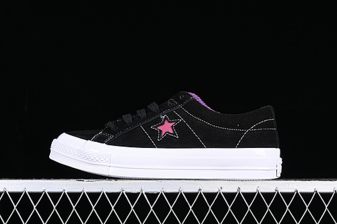 Converse [166847C]-[CONVERSE ONE STAR TROPICAL FEET BLACK]-[WOMAN:35-39]-[MAN:40-44], photo 1