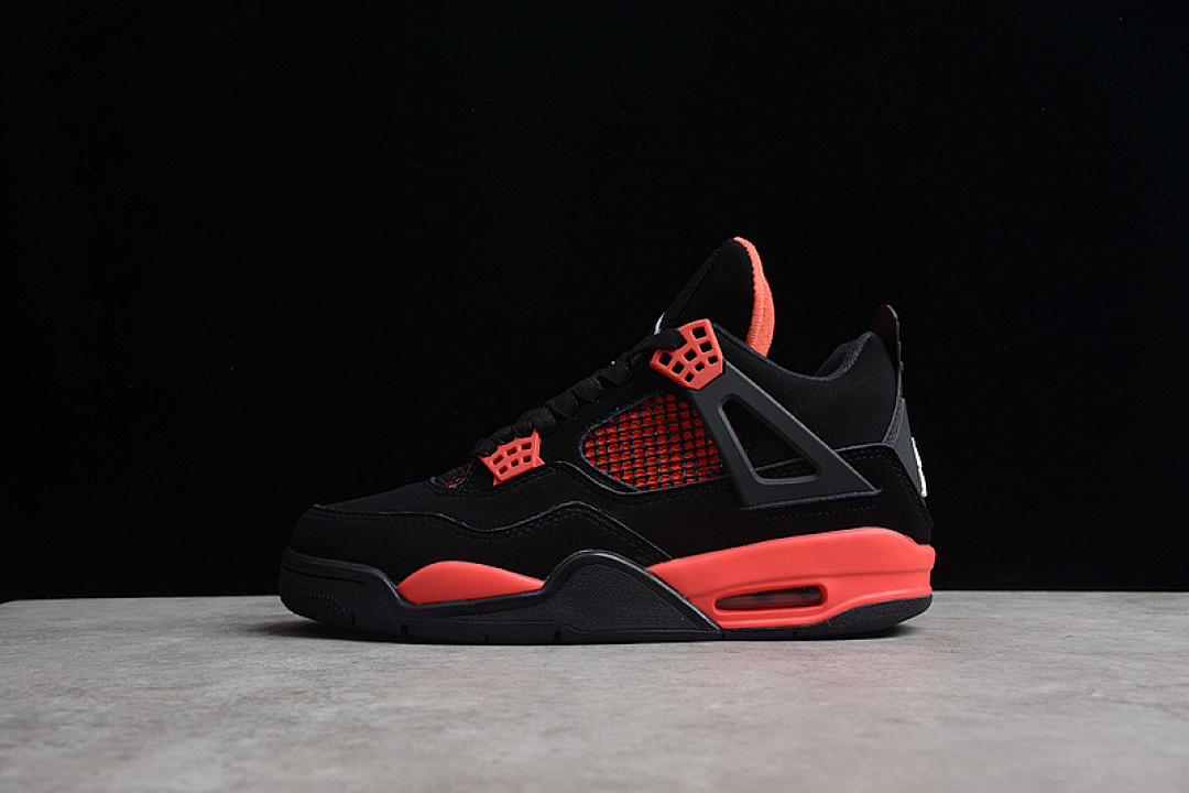 Jordan AIR Jordan 4 RETRO RED THUNDER BLACK/WHITE-RED · CT8527-016, photo 1