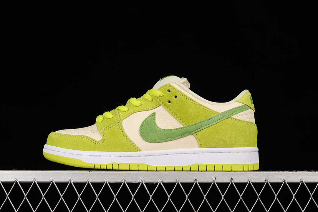 Nike DUNK LOW PRO SB FRUITY PACK GREEN APPLE ATOMIC GREEN/CHLOROPHYL · DM0807-300, photo 1