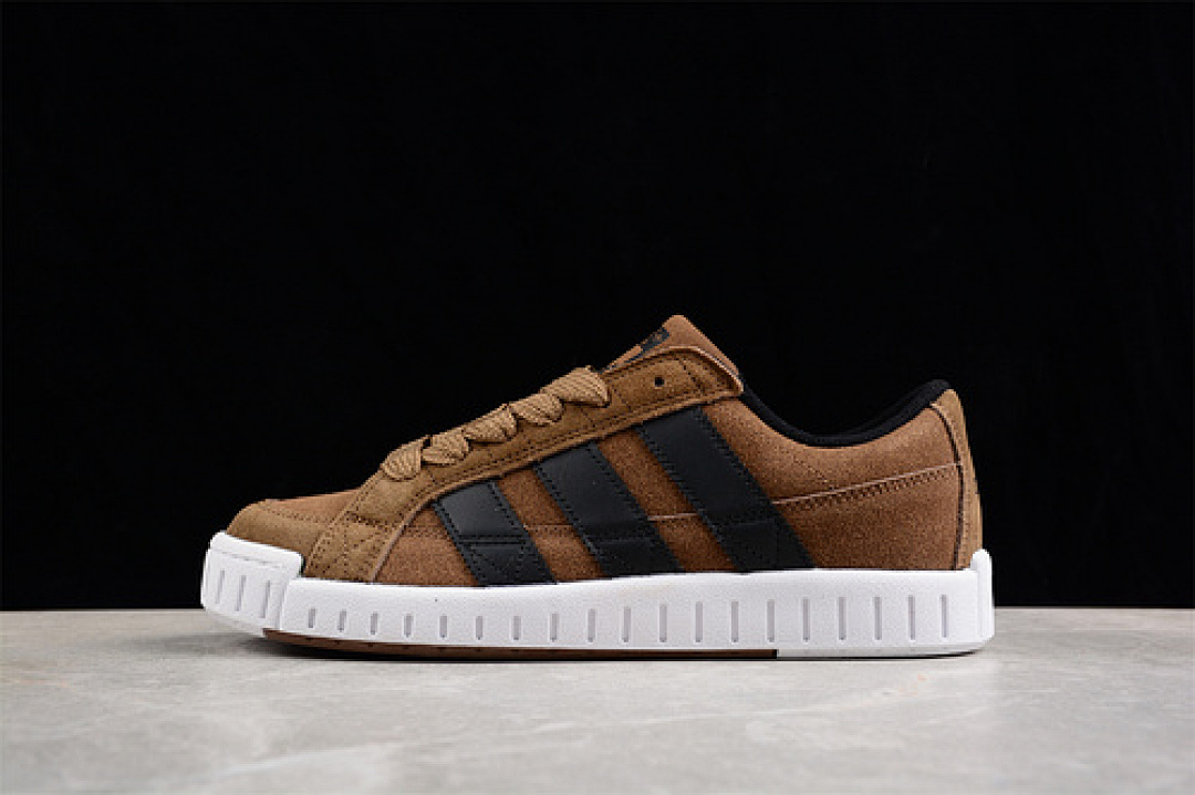 MADE X AD ADIMATIC WHITE/BLACK/BROWN · HQ3935, photo 1