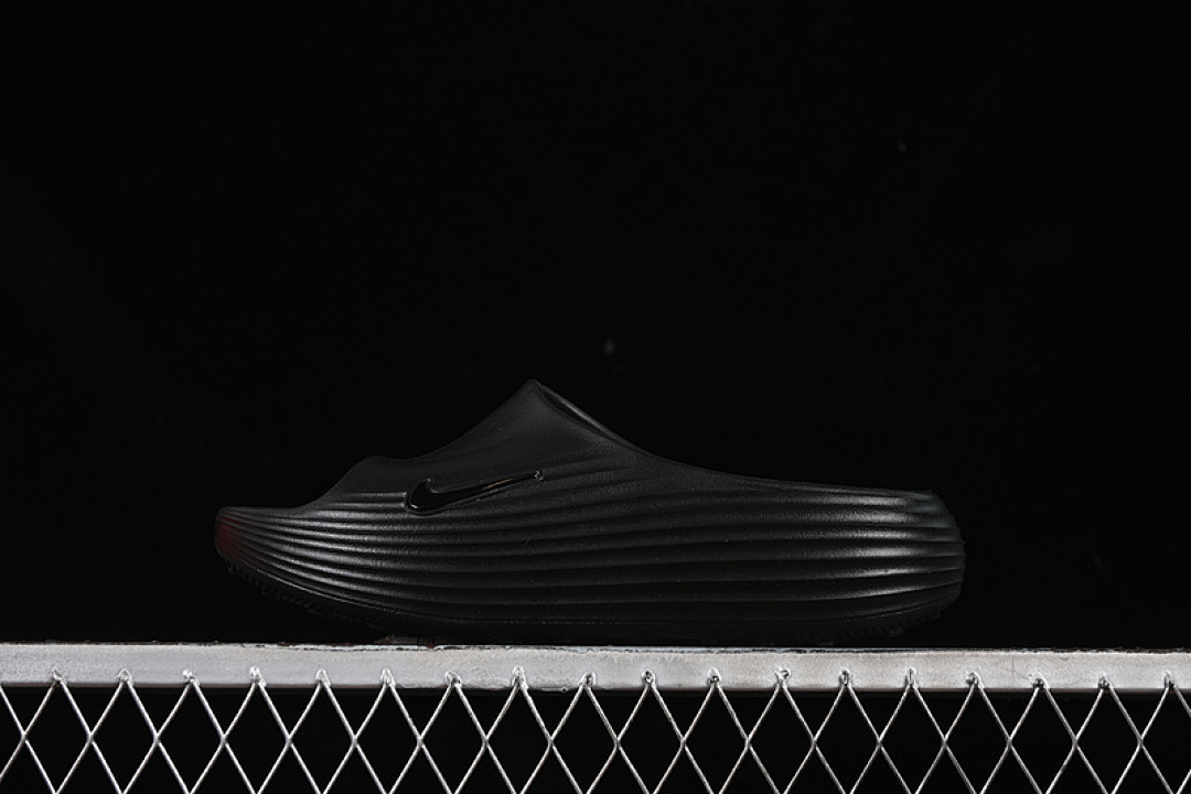 Nike [HV4479-001]-[REACTX REJUVEN8 SLIDE BLACK/BLACK/BLACK]-[WOMAN:36-39]-[MAN:40-45], photo 1