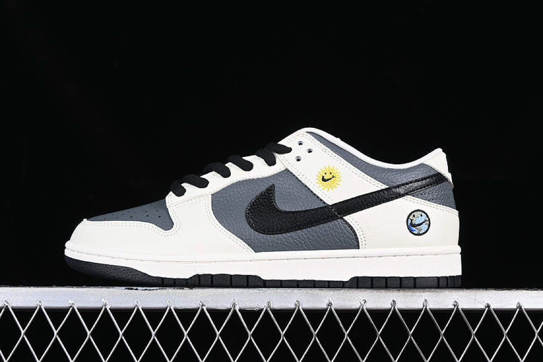 Unbranded [BB1609-117]-[SB DUNK LOW WHITE/GREY/BLACK]-[WOMAN:36-39]-[MAN:40-45], photo 1