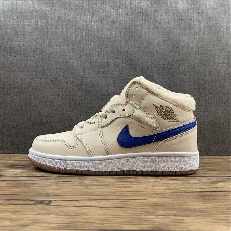 Jordan AIR Jordan 1 MID UTILITY GS FLEECE PEARL WHITE/DARK DRIFTWOOD/PINK SALT · DO2207-264, photo 1