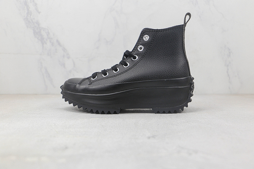 Converse [RUN STAR HIKE HIGH BLACK/BLACK/BLACK]-[WOMAN:35-39]-[MAN:40-44], photo 1