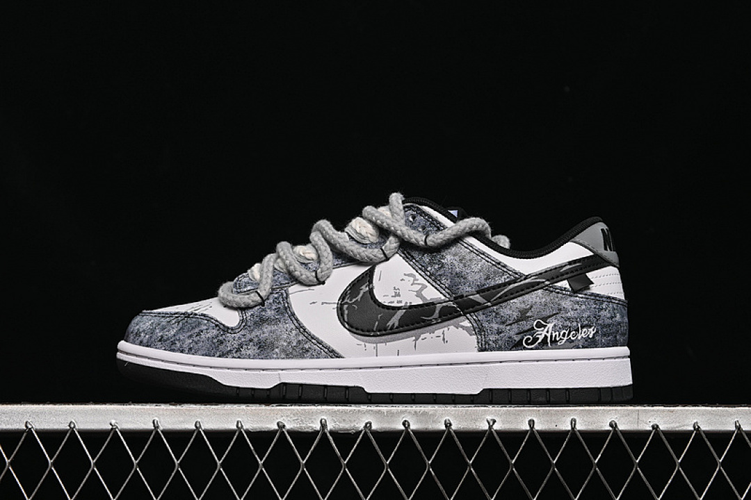 Unbranded [DD1391-100]-[SB DUNK LOW WHITE/GREY/BLACK]-[MAN:40-46], photo 1