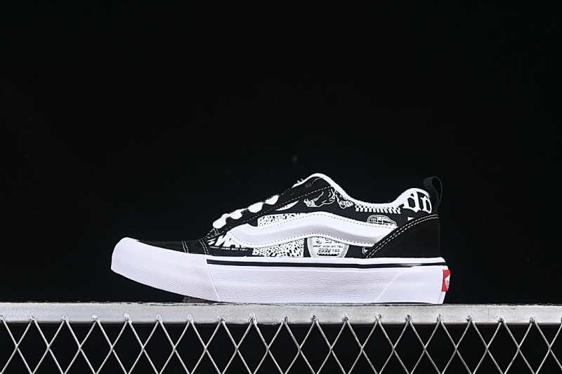 LOW TOP CASUAL BREAD SHOES WHITE/BLACK · VN000CS0239, photo 1