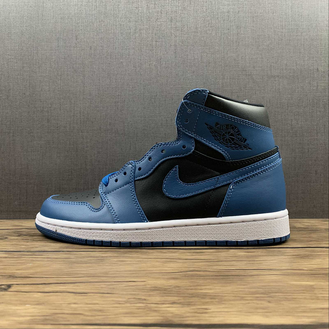 Jordan AIR Jordan 1 RETRO HIGH OG DARK MARINA BLUE/BLACK/WHITE · 555088-404, photo 1