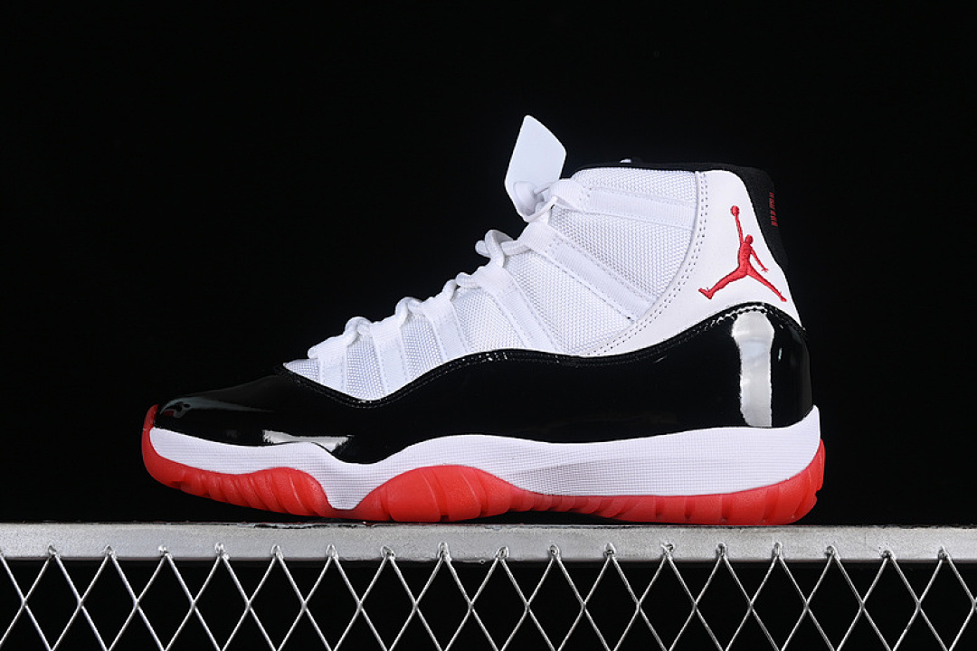 Jordan [CT8012-106]-[AIR JORDAN 11 RETRO BLACK/WHITE/RED]-[MAN:40-48.5], photo 1