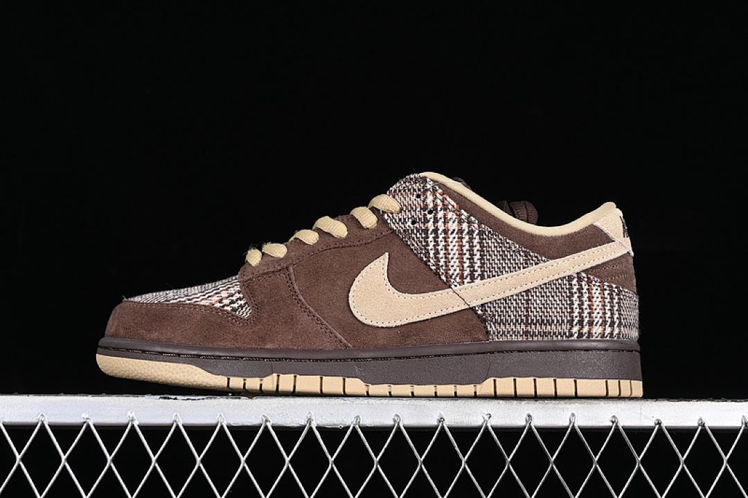 Nike DUNK LOW PRO SB TWEED BAROQUE BROWN/MUSHROOM · 304292-223, photo 1