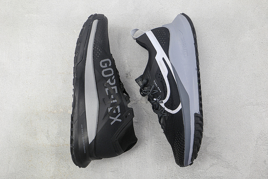 Nike [DJ6158-001]-[REACT PEGASUS TRAIL 4 BLACK/WHITE/GREY]-[WOMAN:36-39]-[MAN:40-45] - Image 2