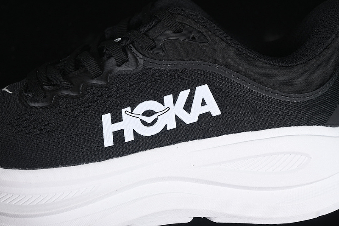 On Running [1162012 BWHT]-[HOKA ONE BONDI 9 WHITE/BLACK]-[WOMAN:36-39]-[MAN:40-45] - Image 9