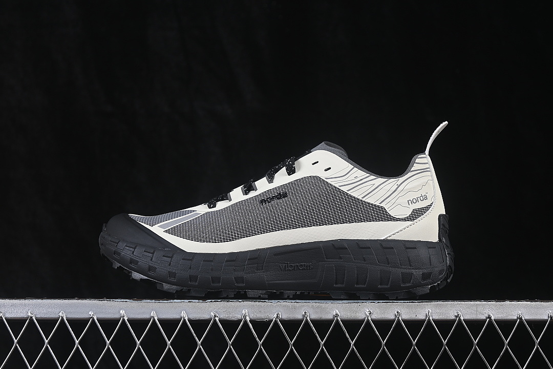 Norda Norda [COMFORTABLE VERSATILE AND ANTI SLIP CASUAL SHOES BLACK/WHITE]-[WOMAN:36-39]-[MAN:40-45], photo 1