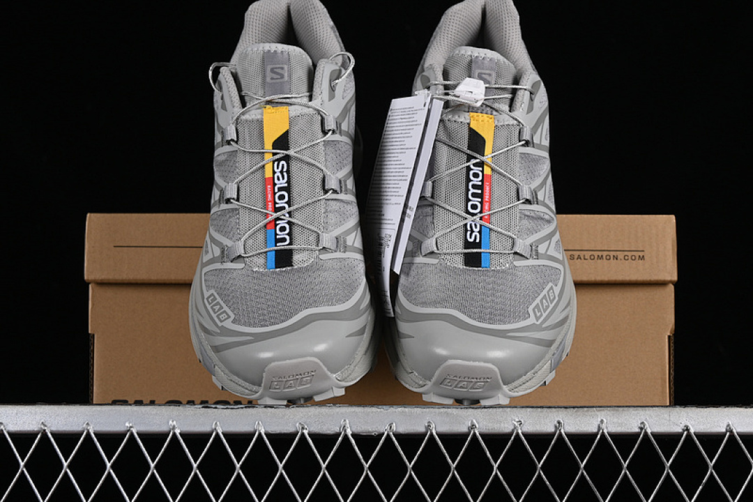 On Running [474448-29]-[XT 6 OUTDOOR RECREATION LIGHT GRAY/DARK GRAY]-[WOMAN:36-39]-[MAN:40-46] - Image 12