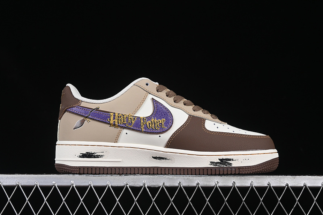 Nike [LJ2288-111]-[AIR FORCE 1 07 LOW HARRY POTTER WHITE/GREY/BROWN]-[WOMAN:36-39]-[MAN:40-45] - Image 16