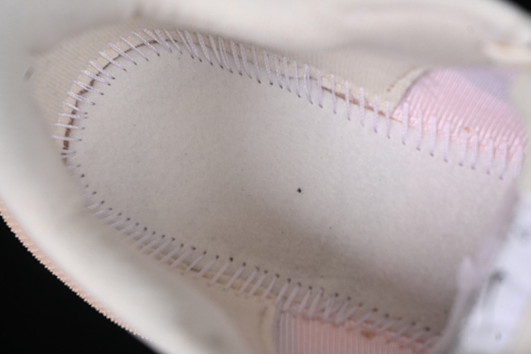Nike [FQ1357-100]-[AIR ZOOM PEGASUS 41 GTX SAIL/GUAVA ICE/CRIMSON TINT/ANTHRACITE]-[WOMAN:36-40] - Image 5
