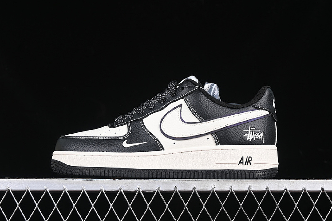 Nike [XZ6188-081]-[AIR FORCE 1 07 LOW WHITE/BLACK]-[WOMAN:36-39]-[MAN:40-45], photo 1