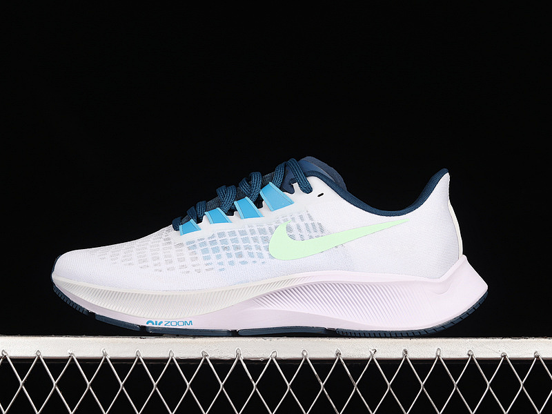 Nike Nike AIR ZOOM PEGASUS 37 TURBO WHITE/METALLIC SILVER/NAVY BLUE · BQ9646-101, photo 1