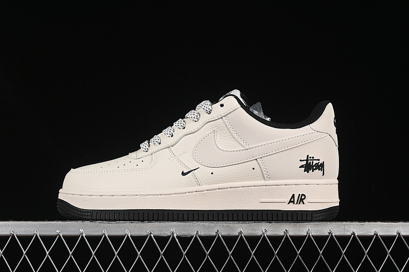 Nike Nike AIR FORCE 1 07 LOW BLACK/BEIGE · XZ6188-713, photo 1