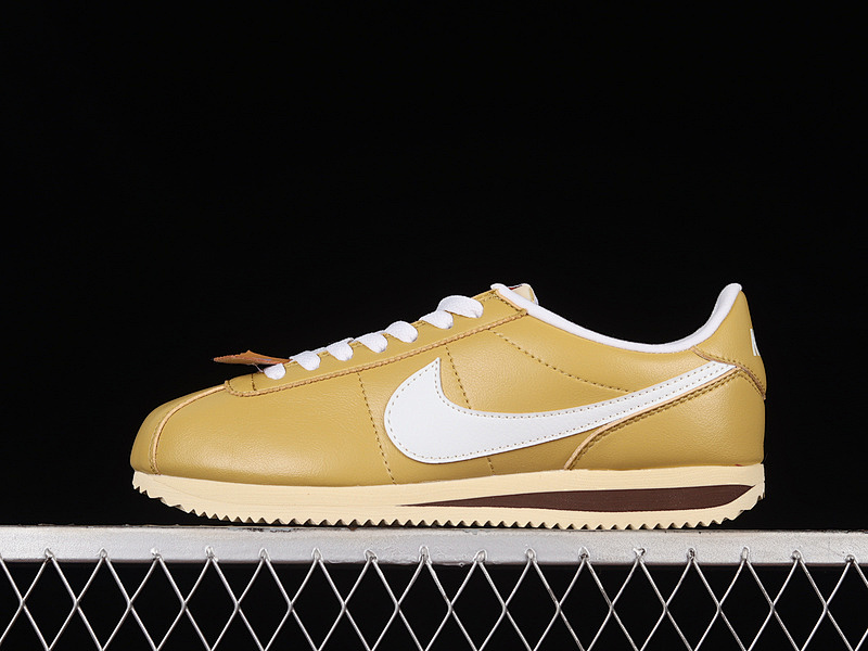CORTEZ RUNNING RABBIT GOLD/WHITE COCONUT MILK PALE VANILLA ALE BROWN MONARCH · FD0400-725, photo 1