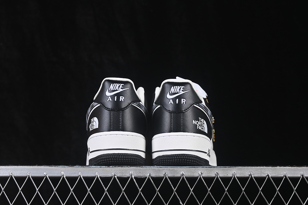 Nike [WY0655-114]-[AIR FORCE 1 07 LOW CASUAL SNEAKERS BLACK/WHITE]-[WOMAN:36-39]-[MAN:40-45] - Image 13