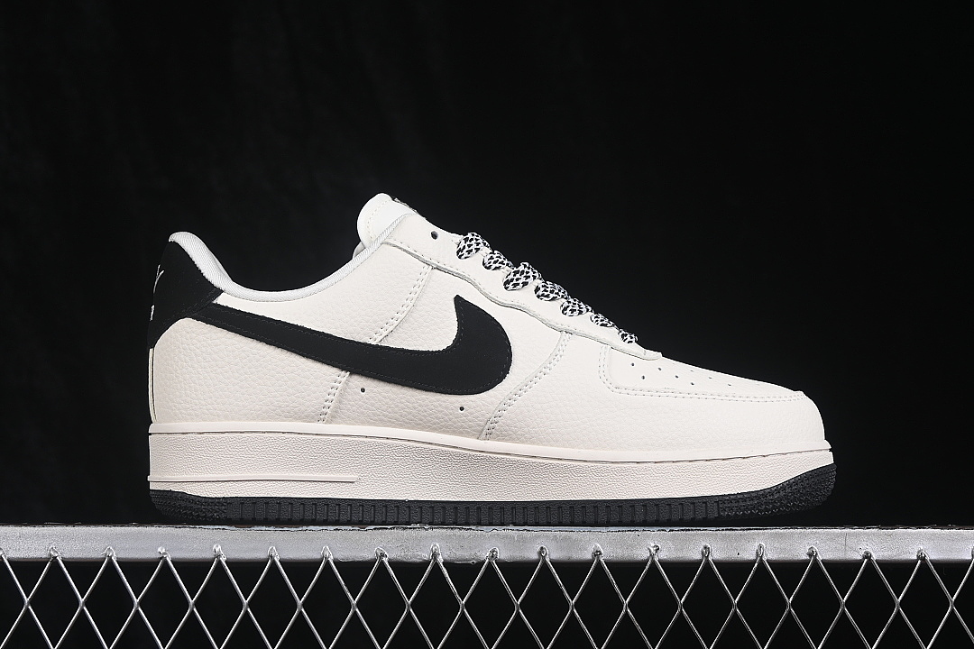 Nike [DN1688-820]-[AIR FORCE 1 07 LOW CASUAL SNEAKERS WHITE/BLACK/WHITE]-[WOMAN:36-39]-[MAN:40-45] - Image 16