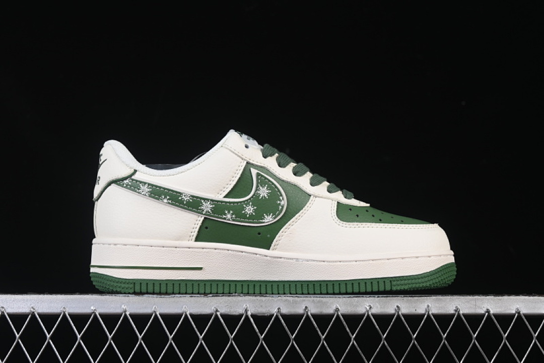 Nike [JP8028-065]-[AIR FORCE 1 07 LOW WHITE/GREEN/WHITE]-[WOMAN:36-39]-[MAN:40-45] - Image 16