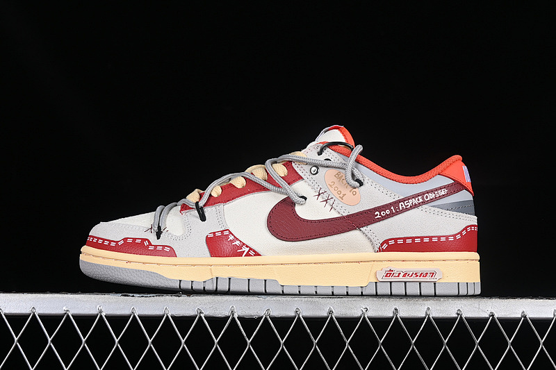 Nike DUNK LOW SB SAIL/PHOTON DUST/LIGHT SMOKE GREY/PICANTE RED · FJ5429-133, photo 1