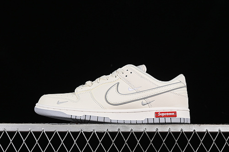 Supreme Nike SB DUNK LOW SUPREME WHITE/GREY · DJ2024-005, photo 1
