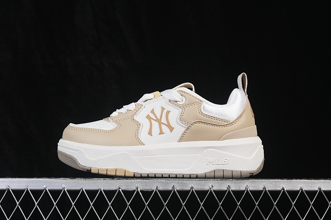 MLB [3ASXM096N50BGS]-[MLB CHUNKY CURVE LINER WHITE/BEIGE]-[WOMAN:35-39]-[MAN:40-45], photo 1