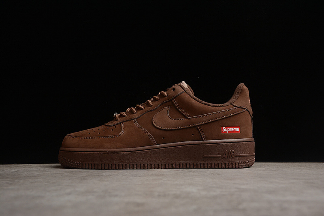 Nike [CU9225-200]-[AIR FORCE 1 LOW X SUPREME BAROQUE BROWN/BAROQUE BROWN]-[WOMAN:36-40]-[MAN:40-45], photo 1