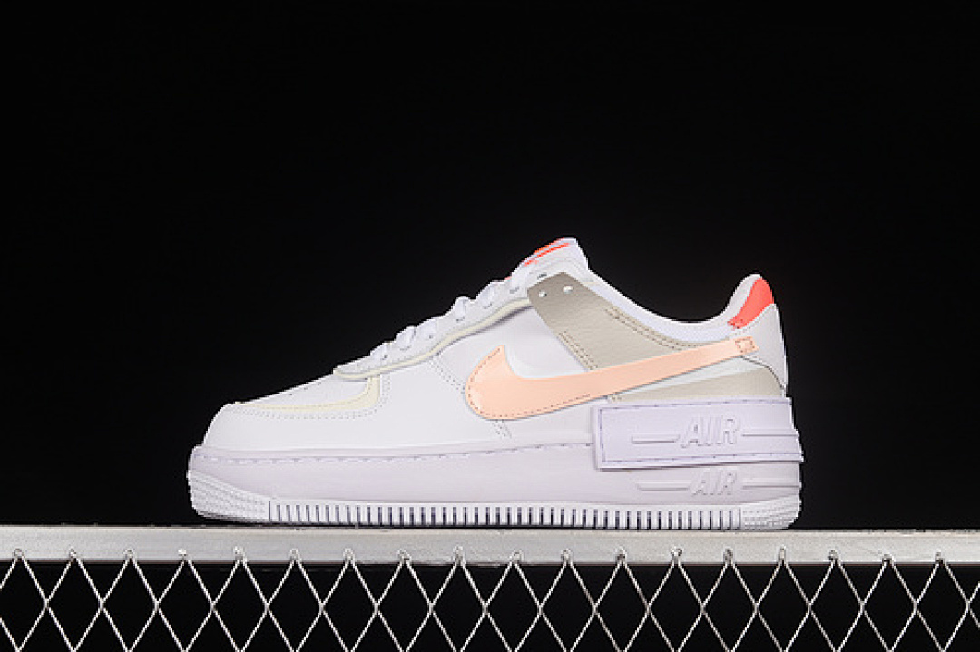 Nike Nike AIR FORCE 1 LOW WHITE/BRIGHT MANGO/PEARL WHITE/CRIMSON TINT · DH3896-100, photo 1