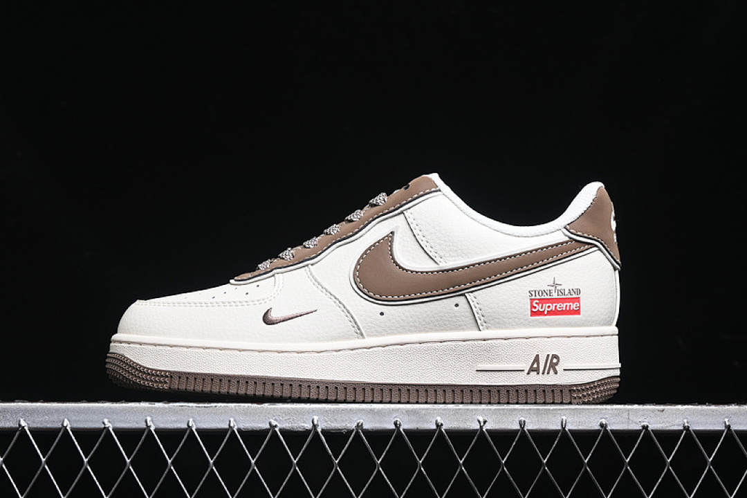 Nike [BB1616-306]-[AIR FORCE 1 07 LOW SUPREME OFF WHITE/BROWN]-[WOMAN:36-39]-[MAN:40-45], photo 1