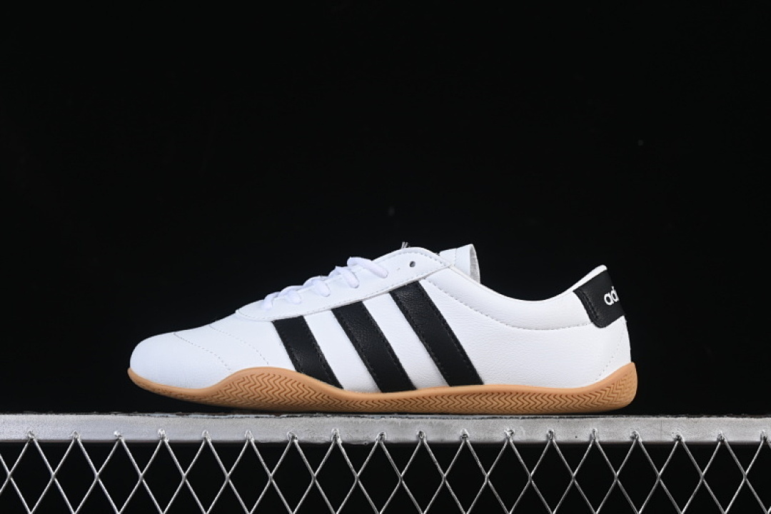 GRAND COURT LOW TOP TENNIS SHOES BLACK/WHITE/KHAKI · JQ9688, photo 1