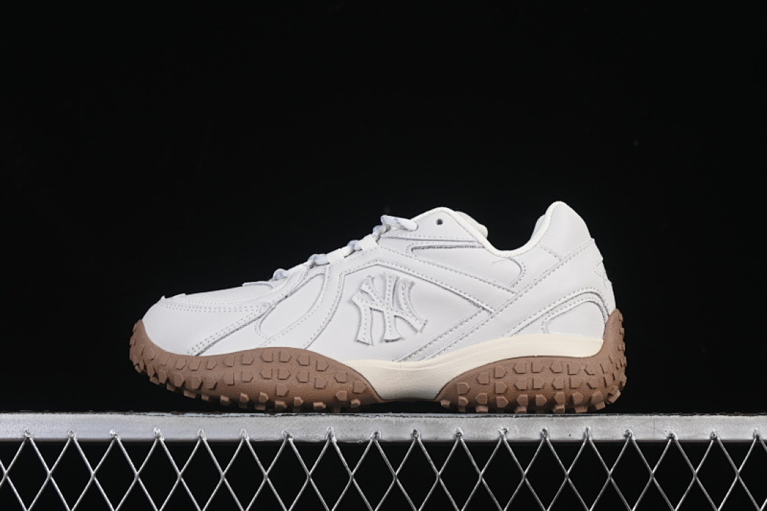 Unbranded [3ASXT025N50IVS]-[TROPHY VINTAGE CASUAL SPORT SHOES BROWN/WHITE]-[WOMAN:35-39]-[MAN:40-45], photo 1