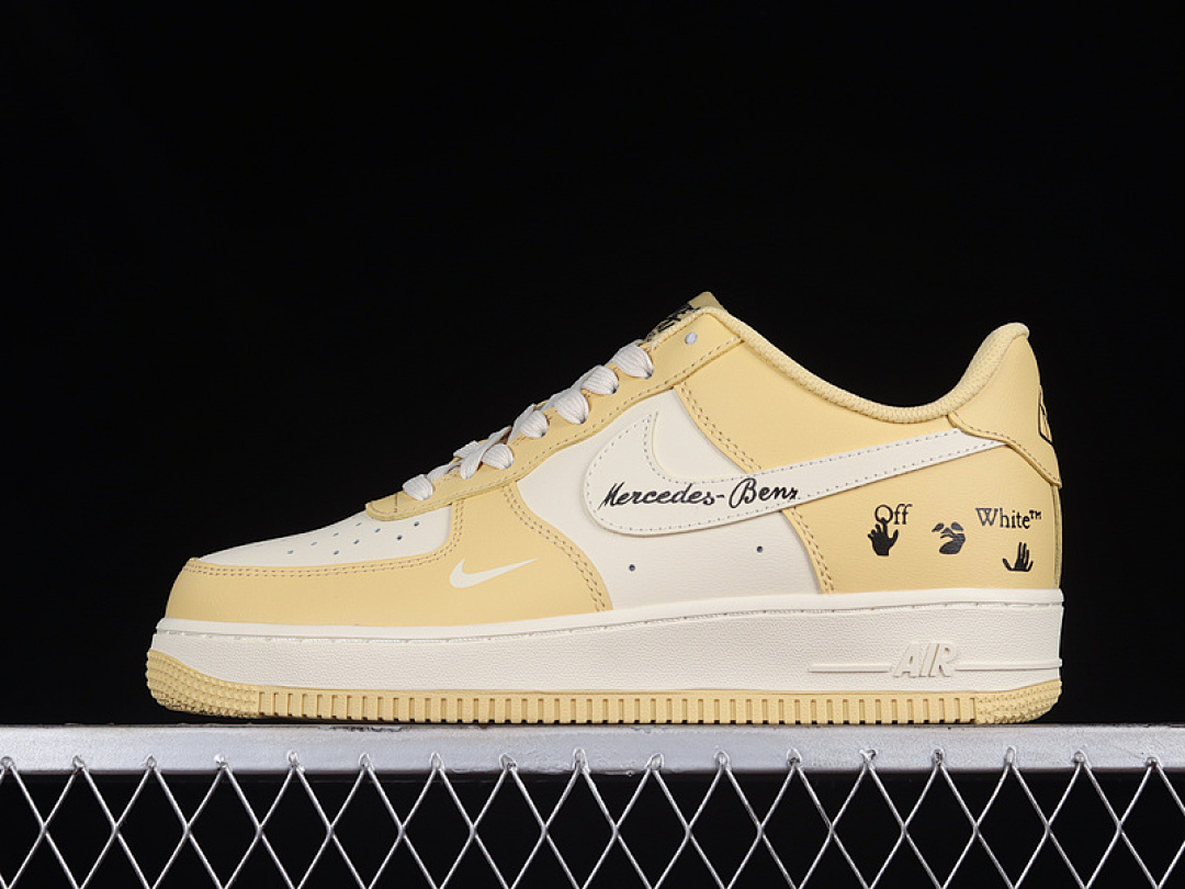 Nike Nike AIR FORCE 1 LOW 07 YELLOW/BEIGE/BLACK · DV4468-126, photo 1