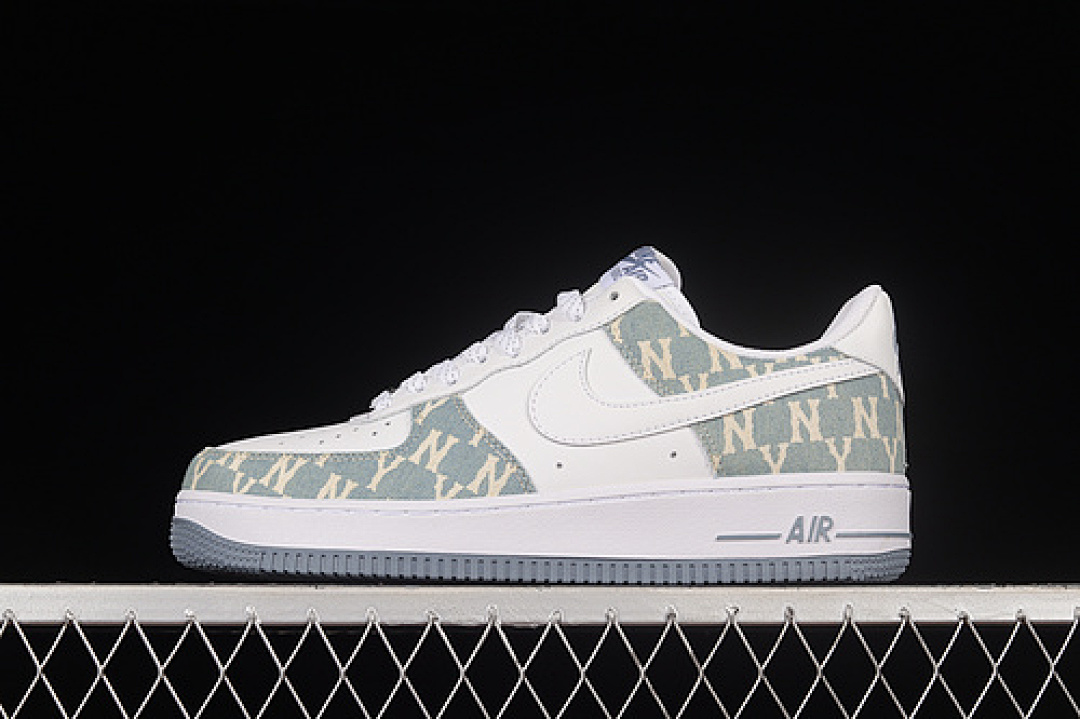 Nike [315122-442]-[AIR FORCE 1 07 LOW WHITE/LIGHT BLUE/WHITE]-[WOMAN:36-39]-[MAN:40-45], photo 1
