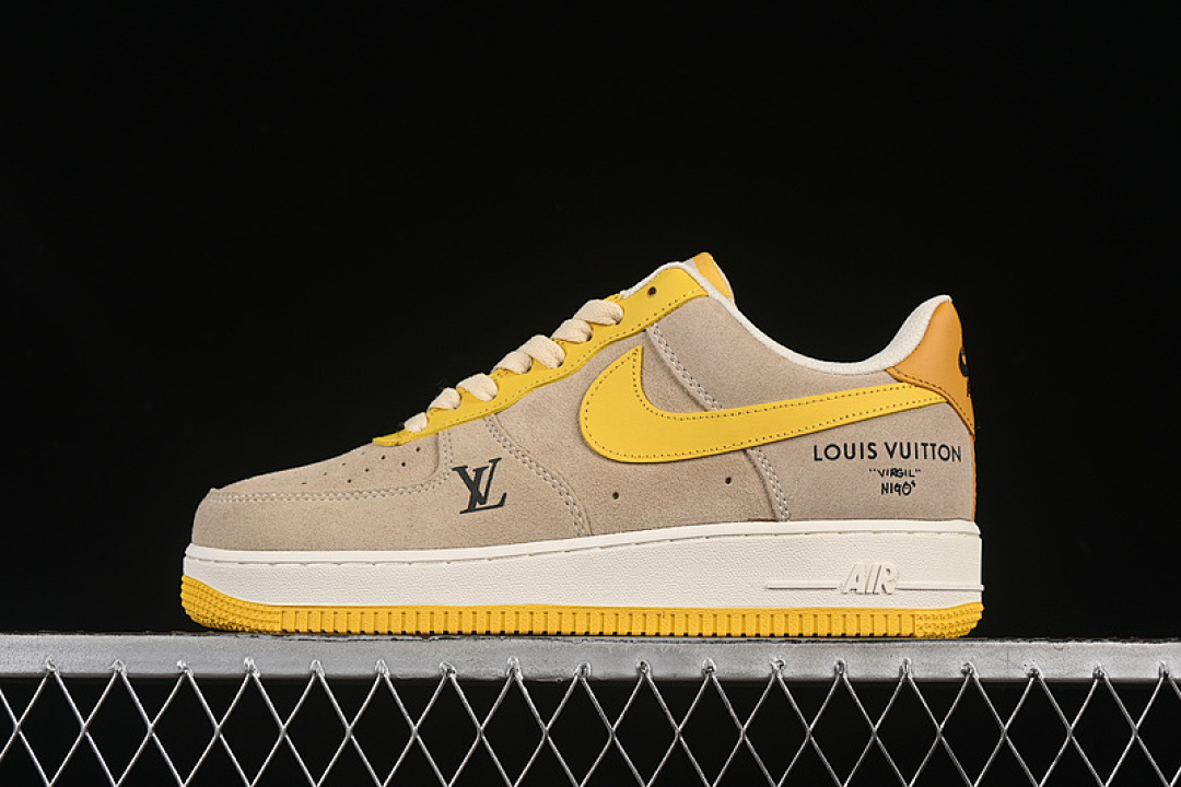 Nike Nike AIR FORCE 1 07 LOW LV GREY/YELLOW · HQ2037-322, photo 1