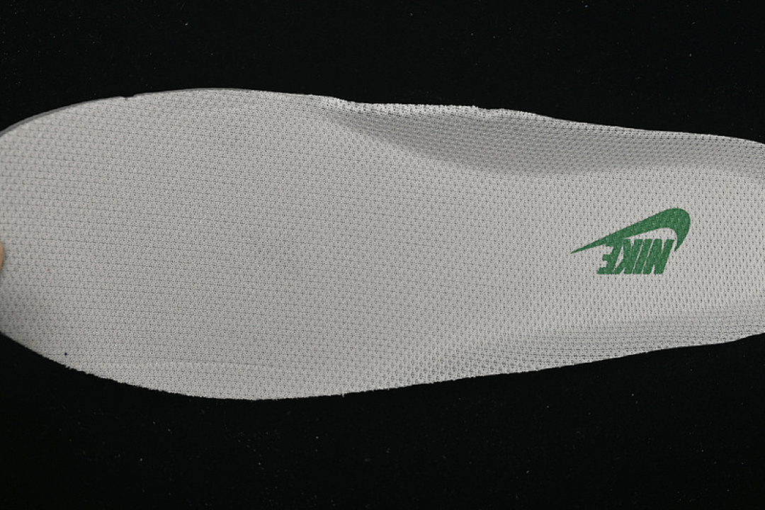 Nike [HJ3318-001]-[AIR FORCE 1 07 LOW WHITE/GREEN]-[WOMAN:36-39]-[MAN:40-45] - Image 4