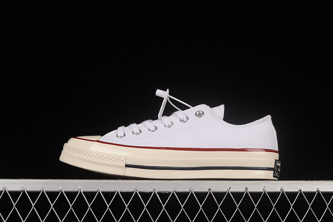 Converse [162065C]-[CHUCK TAYLOR ALL-STAR 70S LOW OX WHITE/BLACK/EGRET]-[WOMAN:35-39.5]-[MAN:40-44], photo 1