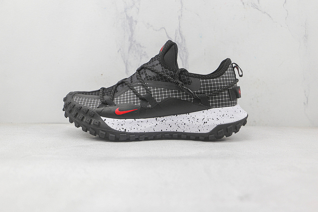 Unbranded [DD2861-005]-[ACG MOUNTAIN FLY LOW GTX SE BLACK/WHITE/RED]-[MAN:40-46], photo 1
