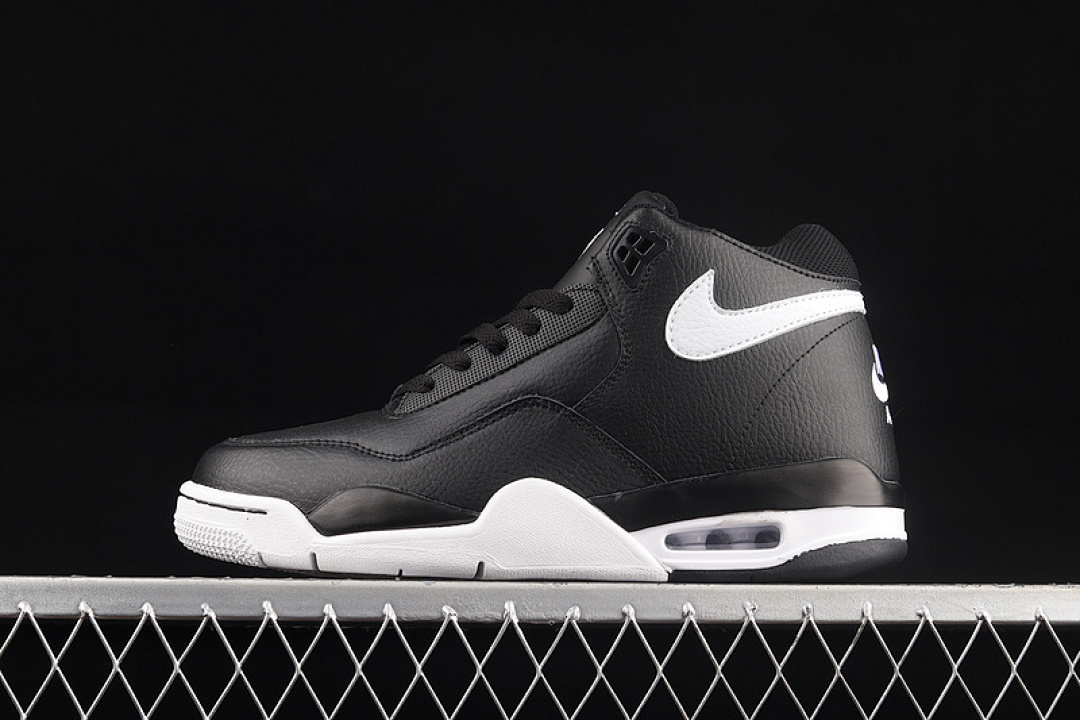 FLIGHT LEGACY BLACK/BLACK/WHITE · BQ4212-002, photo 1