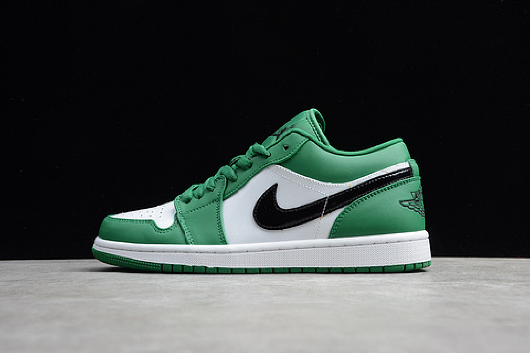 Jordan AIR Jordan 1 LOW PINE GREEN/BLACK-WHITE · 553558-301, photo 1