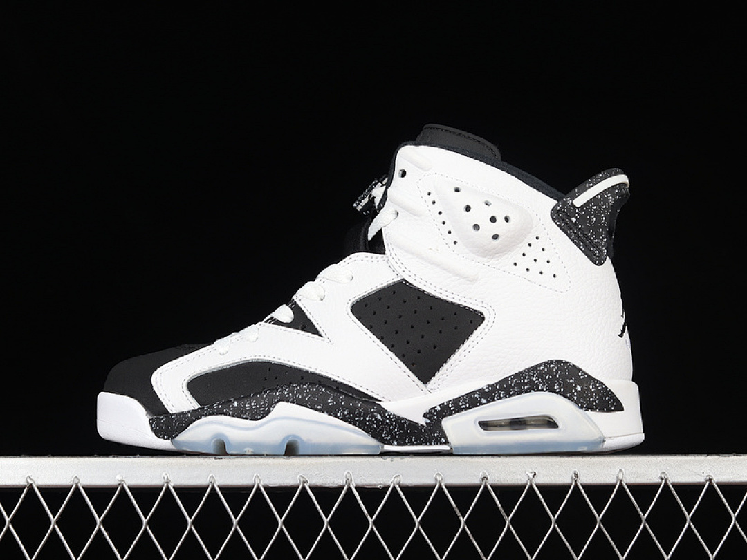 Jordan AIR Jordan 6 RETRO OREO WHITE/BLACK/WHITE · 384664-101, photo 1