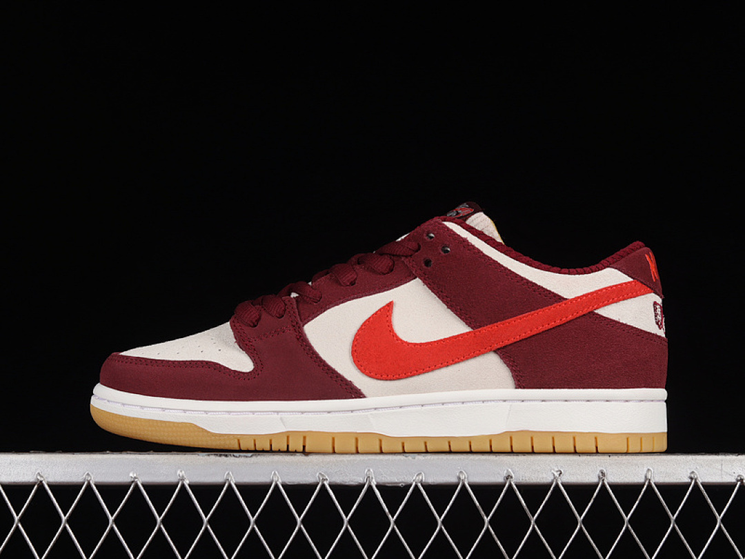On Running [DX4589-600]-[SB DUNK LOW SUMMIT WHITE/BARELY ROSE/UNIVERSITY RED/COCONUT MILK/BLACK]-[36-47.5], photo 1