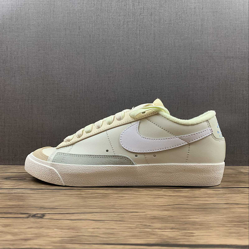 Nike BLAZER LOW 77 SEA GLASS/SAIL/SEAFOAM/WHITE · DM7186-011, photo 1