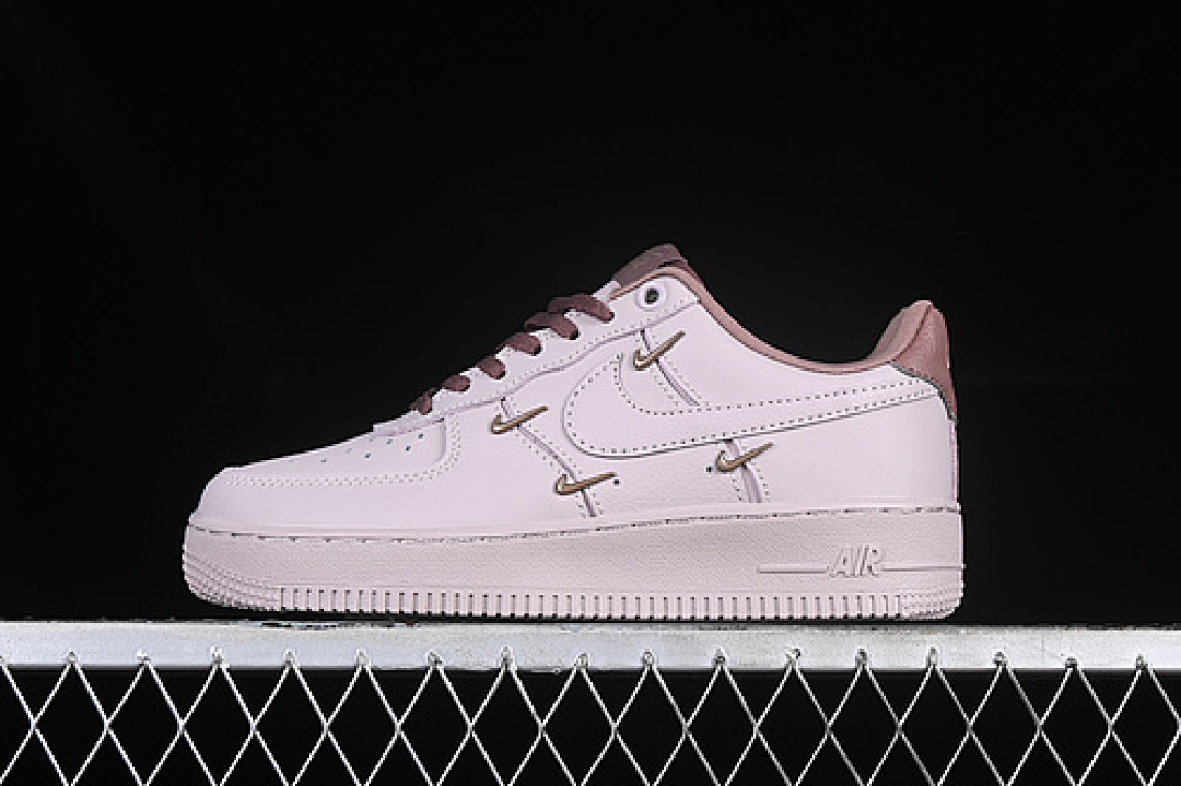 Nike [HF0735-001]-[AIR FORCE 1 07 LOW PINK/RED]-[WOMAN:35.5-42], photo 1