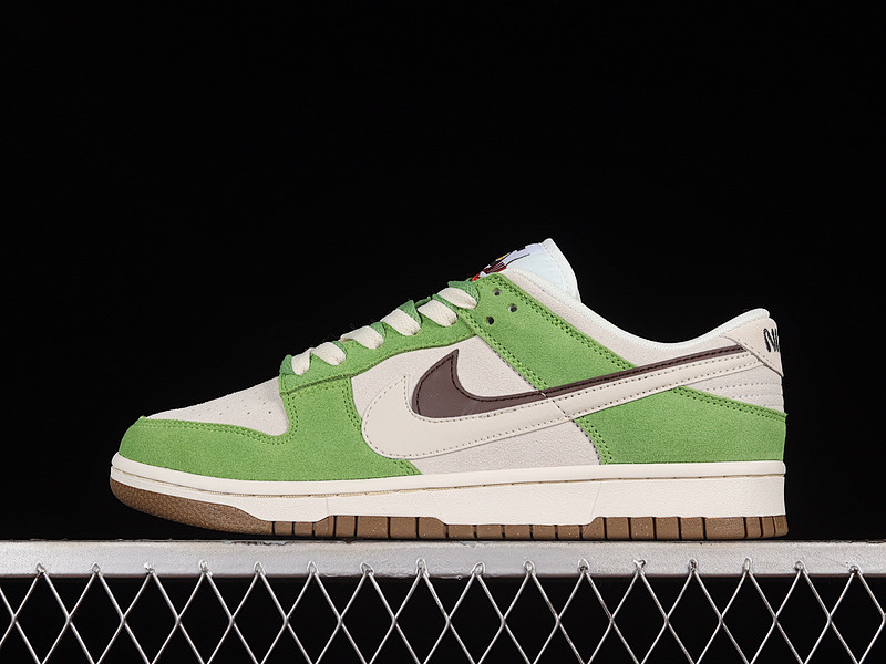 Nike SB DUNK LOW 85 WHITE/GREY/GREEN/RED · DO9457-103, photo 1