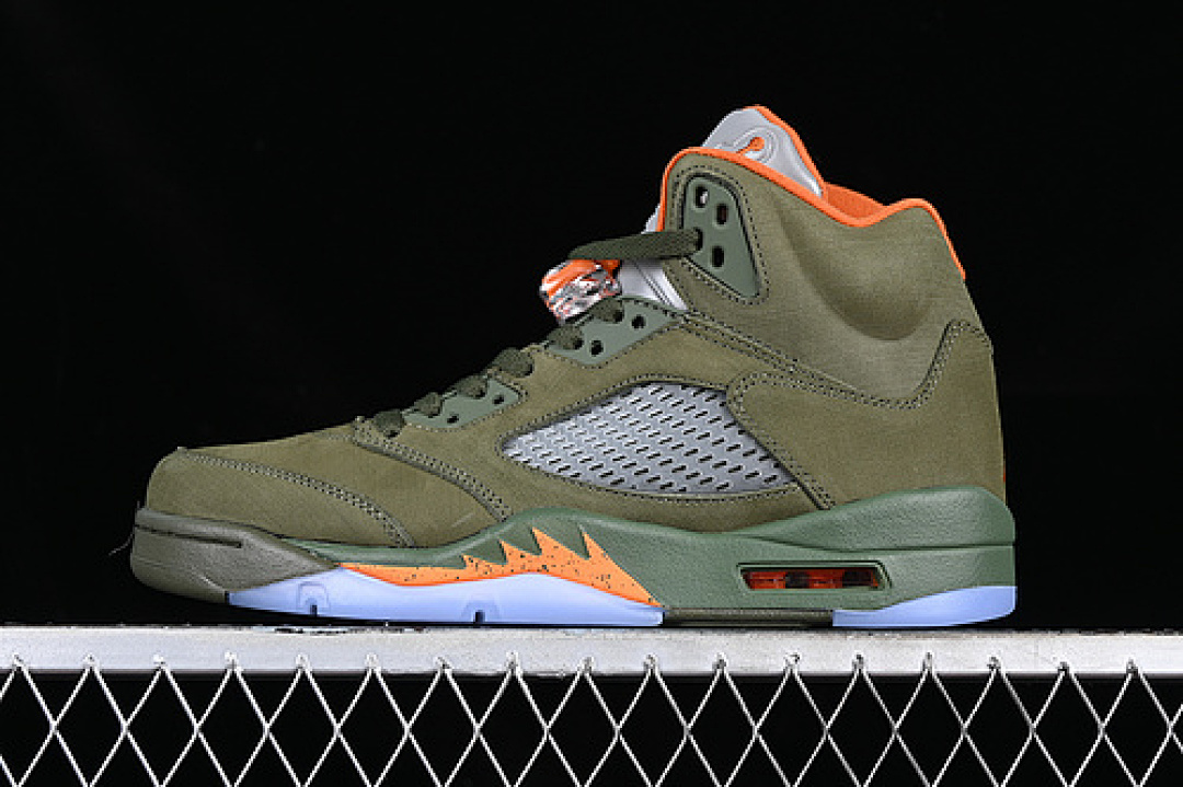 Jordan [DD0587-308]-[AIR JORDAN 5 RETRO OLIVE GREY/GREEN/ORANGE]-[MAN:40-47.5], photo 1