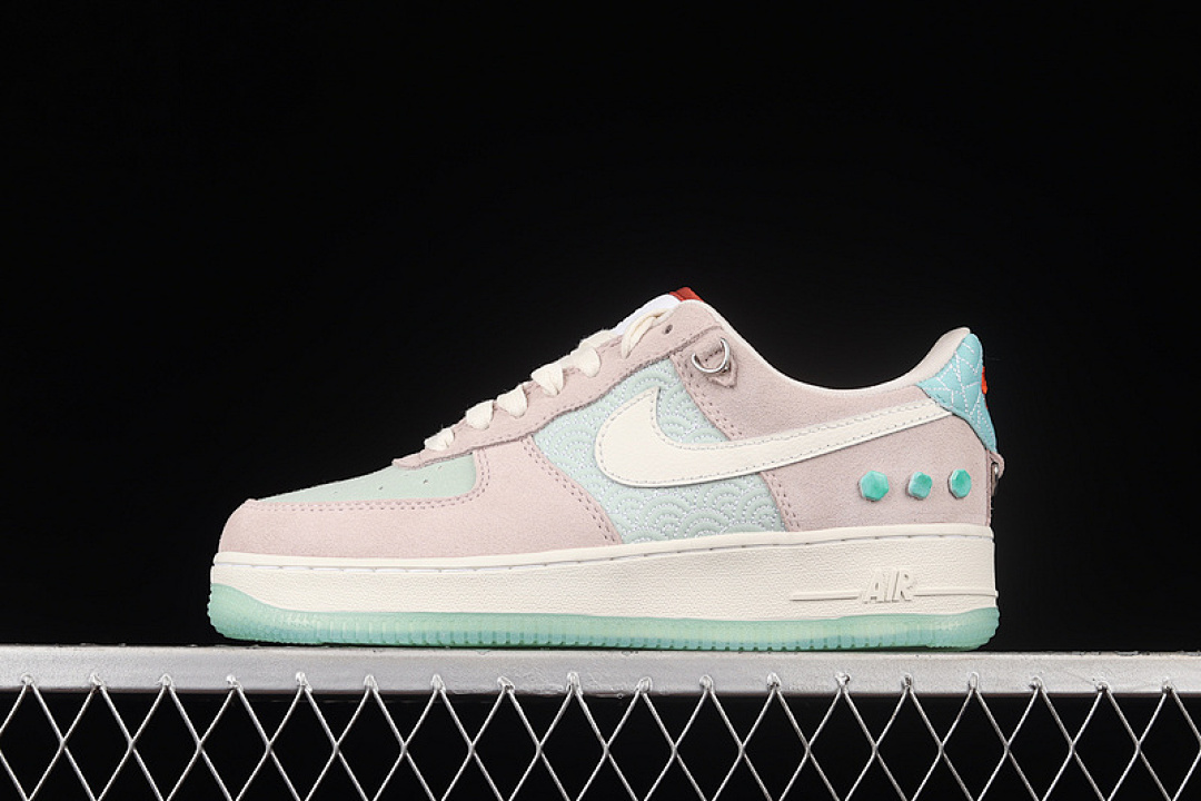 Nike [DQ5361-011]-[AIR FORCE 1 LOW 07 LX SHAPELESS, FORMLESS AND LIMITLESS SEAFOAM/SAIL], photo 1